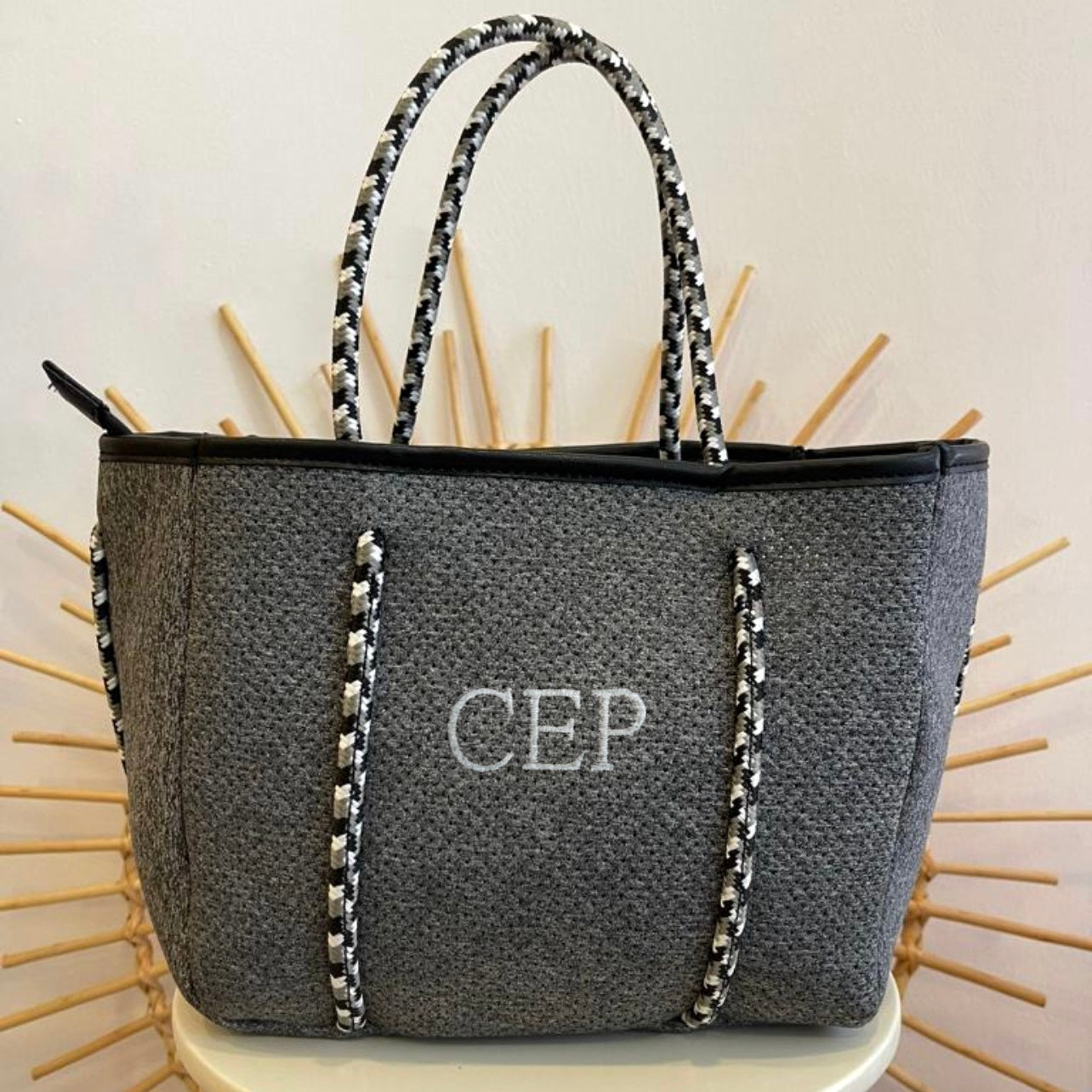 Bolso mini neopreno personalizado- color gris