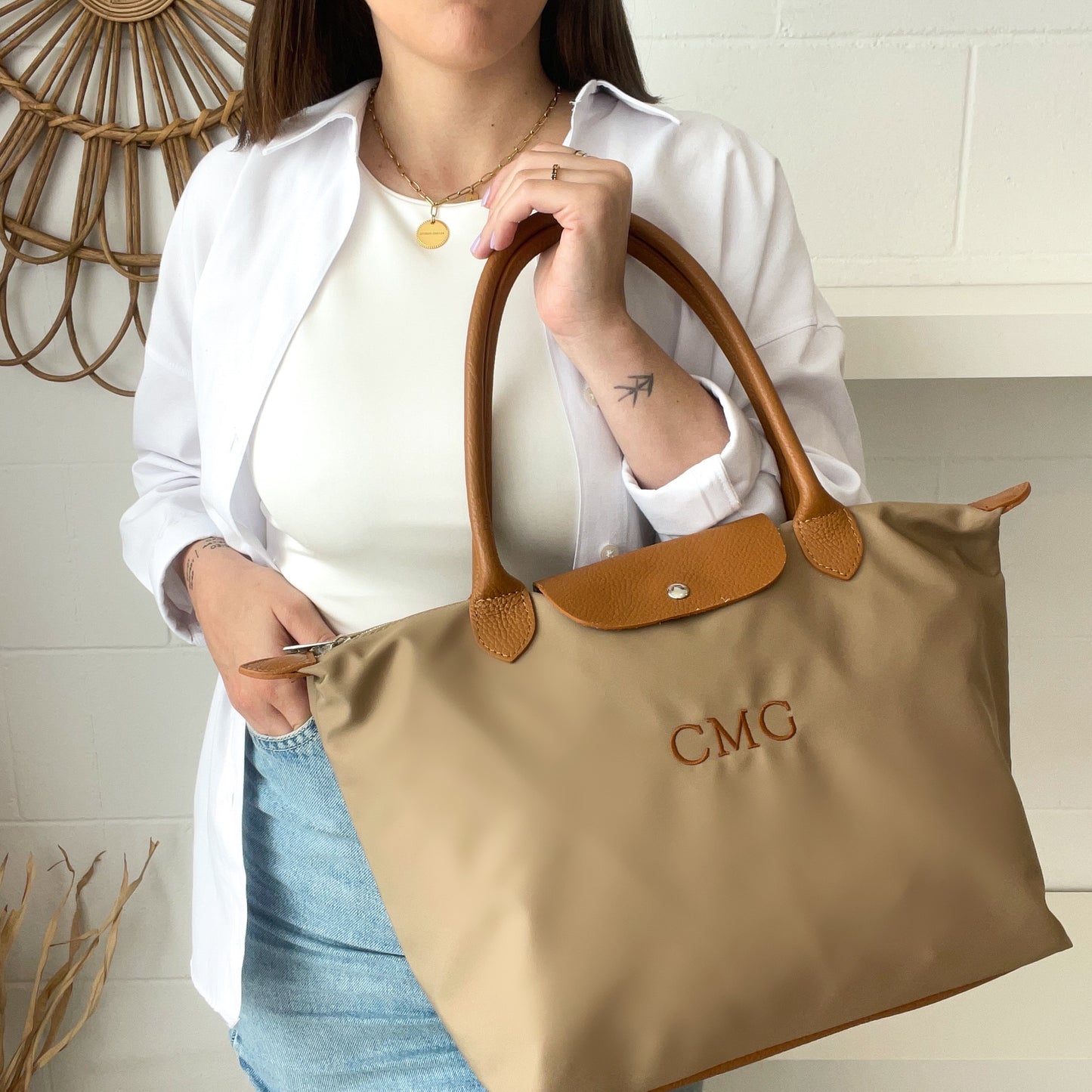 Bolso solapa nylon y piel - Color taupe