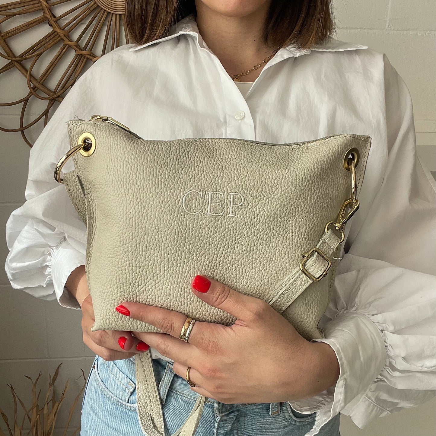 Bolso de herrajes personalizado - Color beige