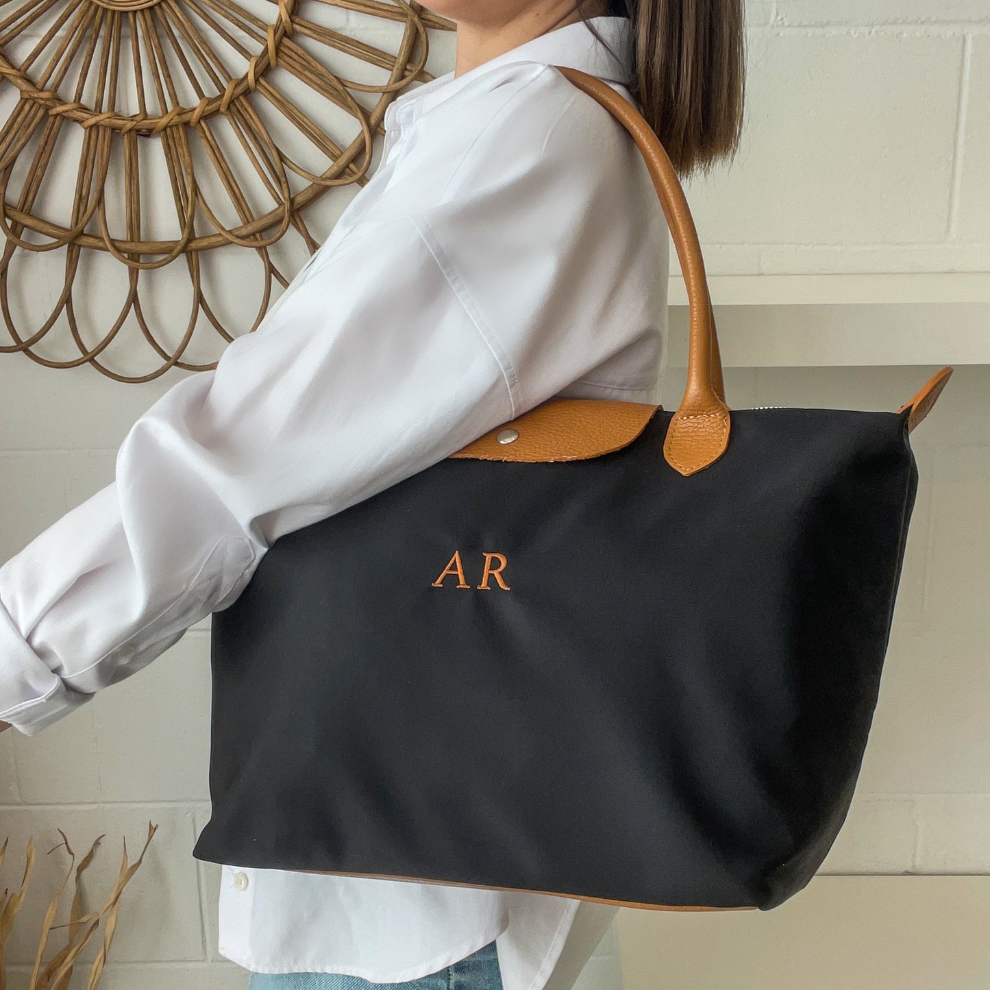 Bolso solapa nylon y piel - Color negro