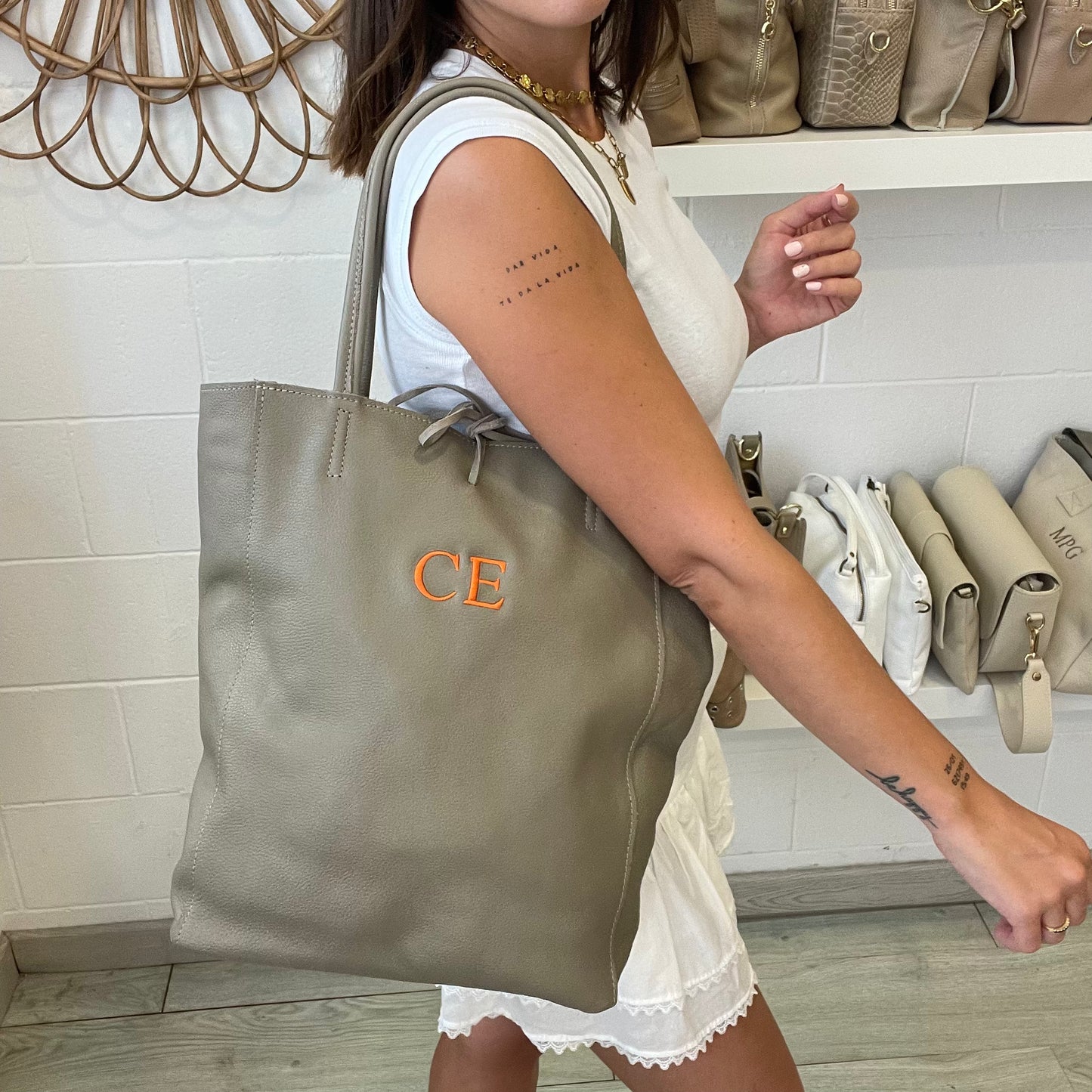 Bolso piel lazo personalizado - Color taupe