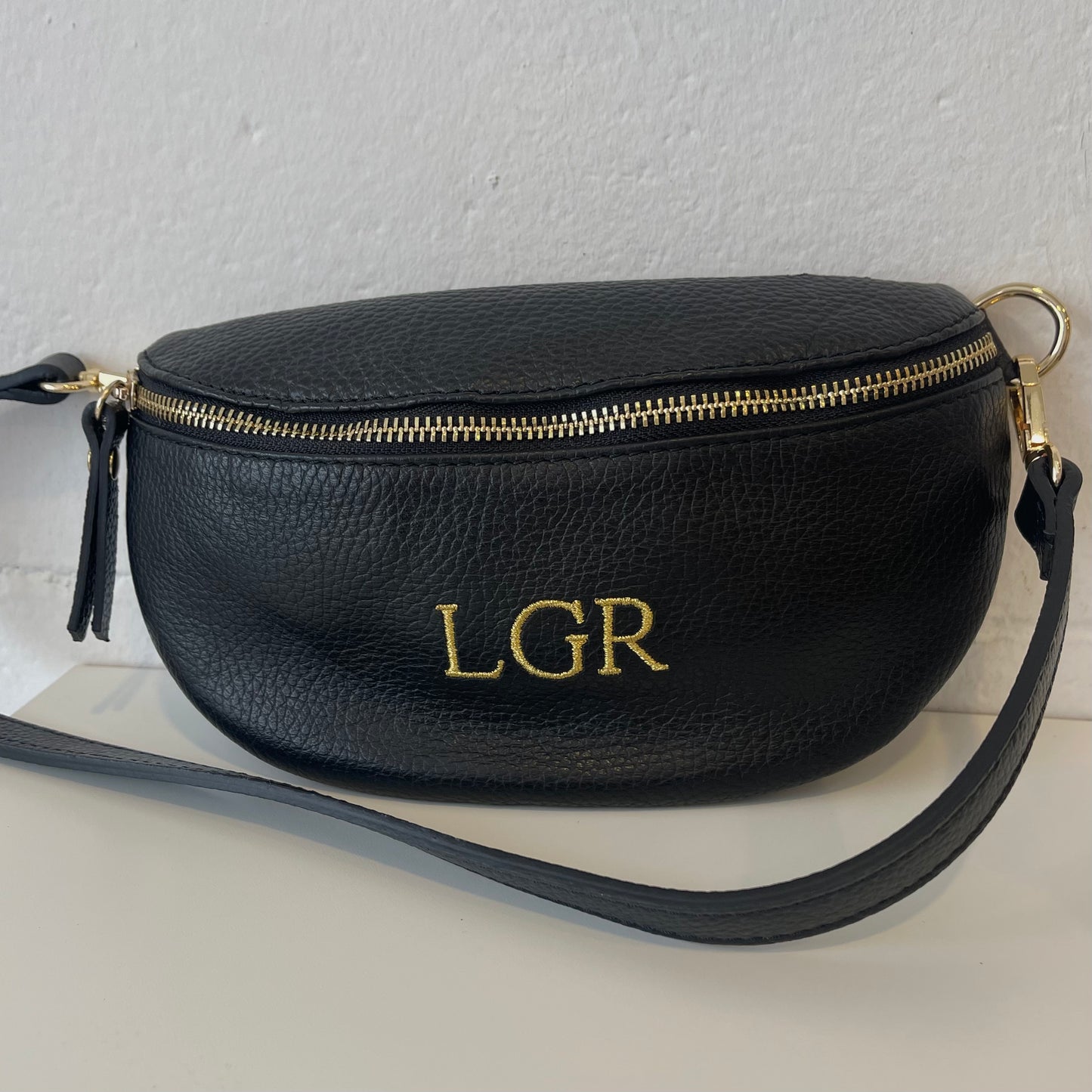 Riñonera pequeña de piel personalizada - Color negro