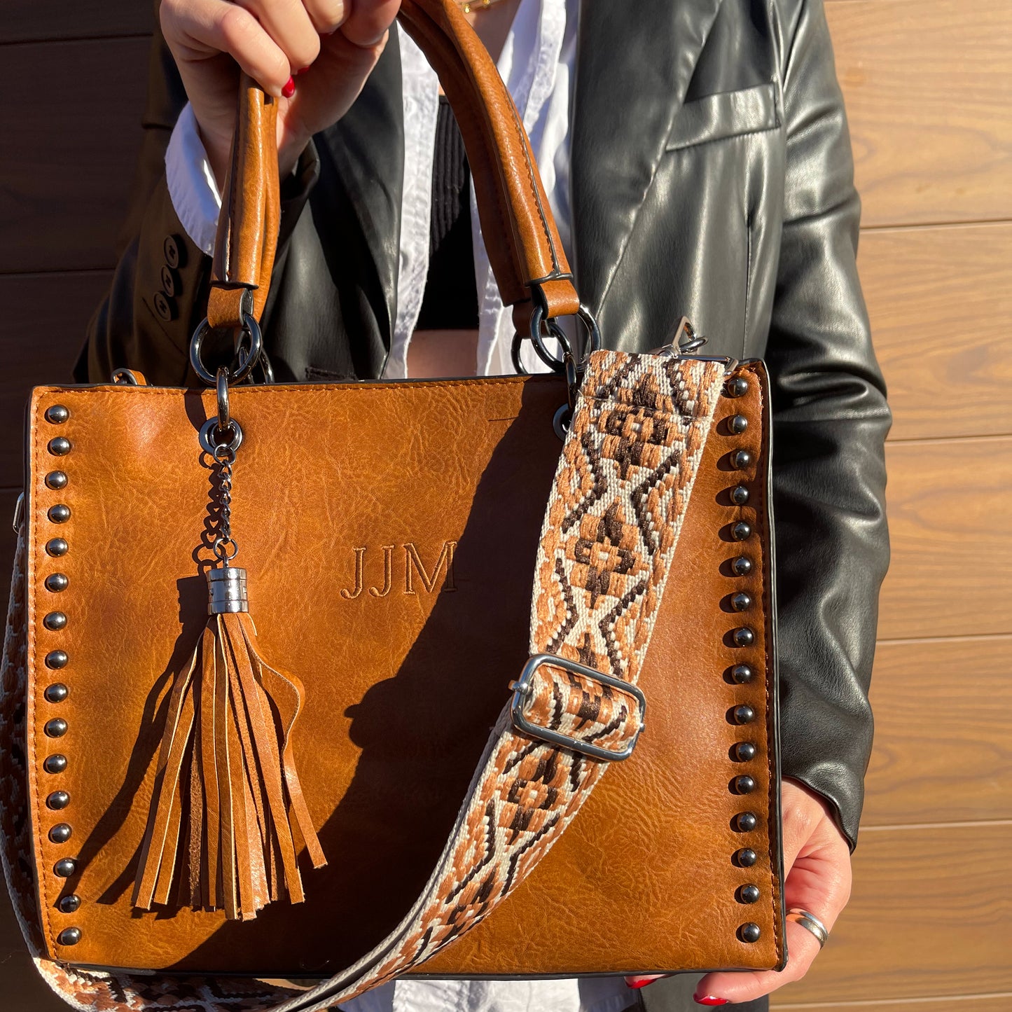Bolso shopper tachuelas mediano - camel