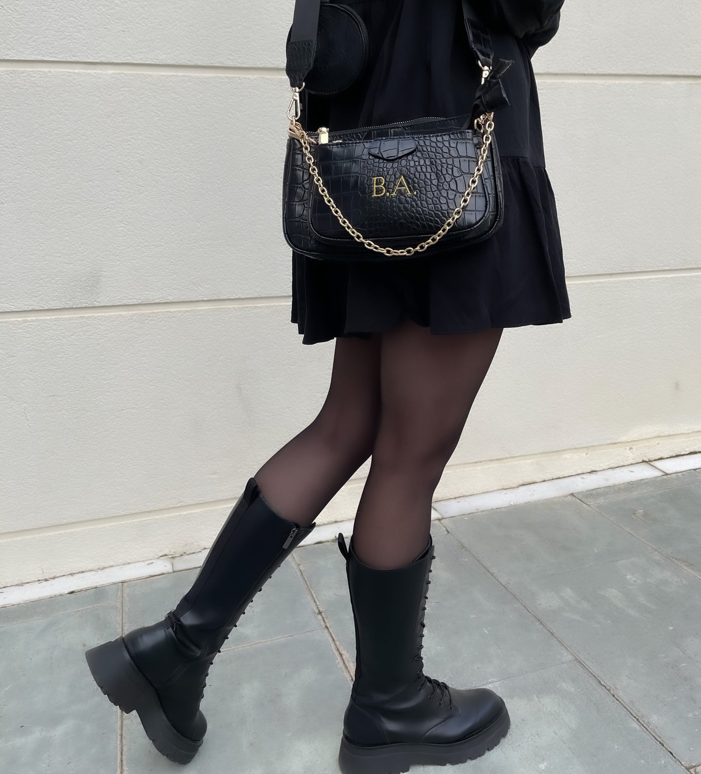 Bolso Multipochette print animal personalizado con iniciales bordadas - Negro