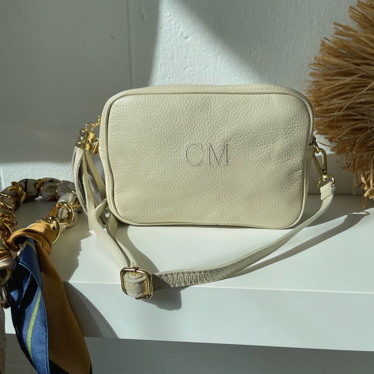 Bolso piel pompón personalizado