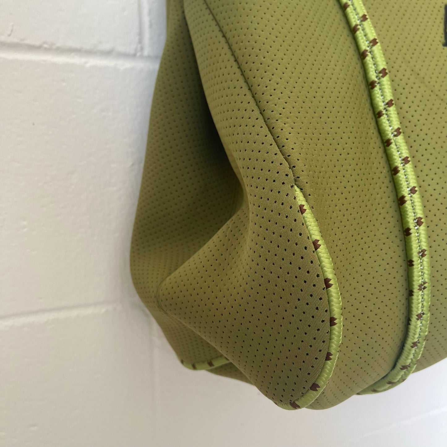 Bolso Neopreno personalizado caqui