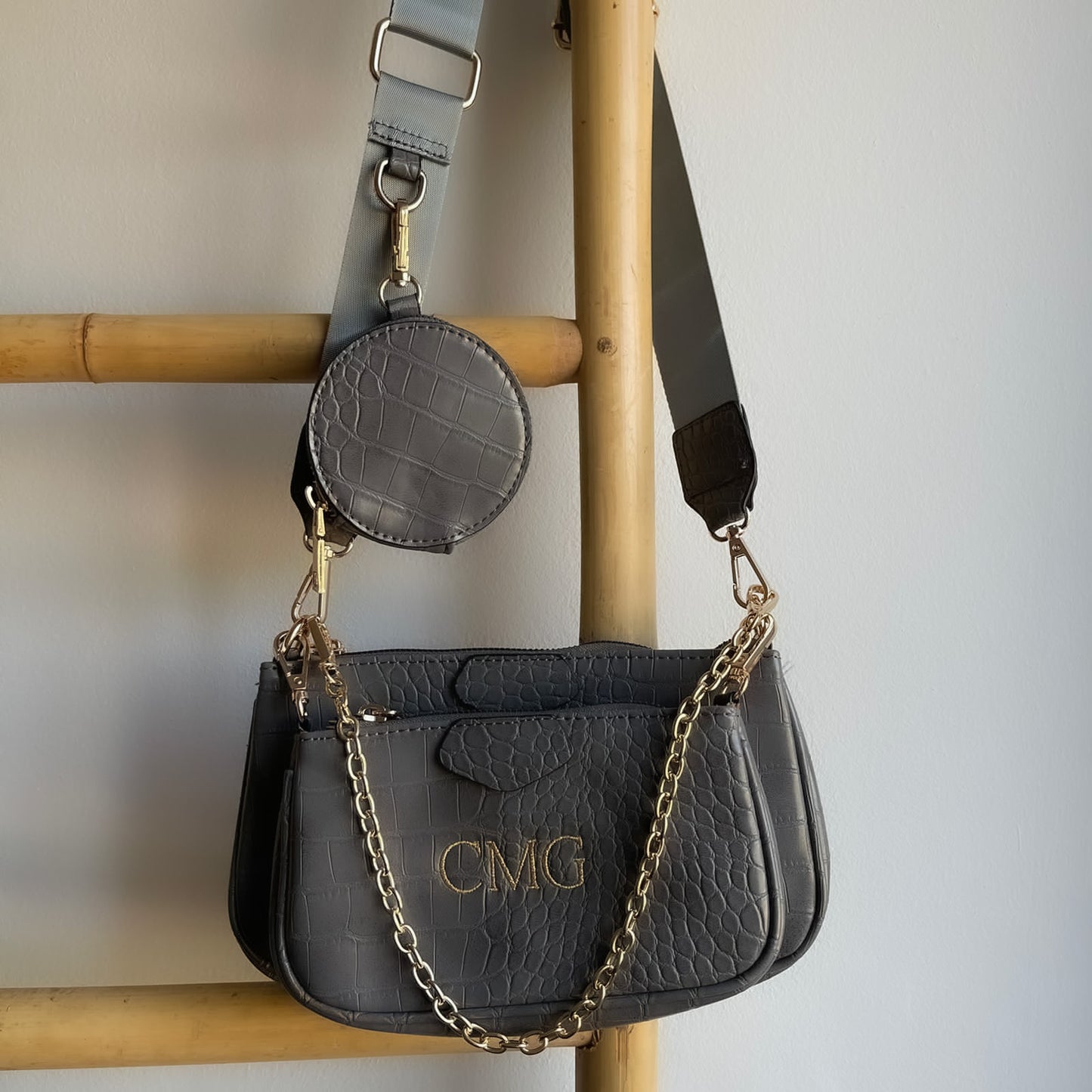 Bolso Multipochette personalizado con iniciales bordadas - Gris plomo