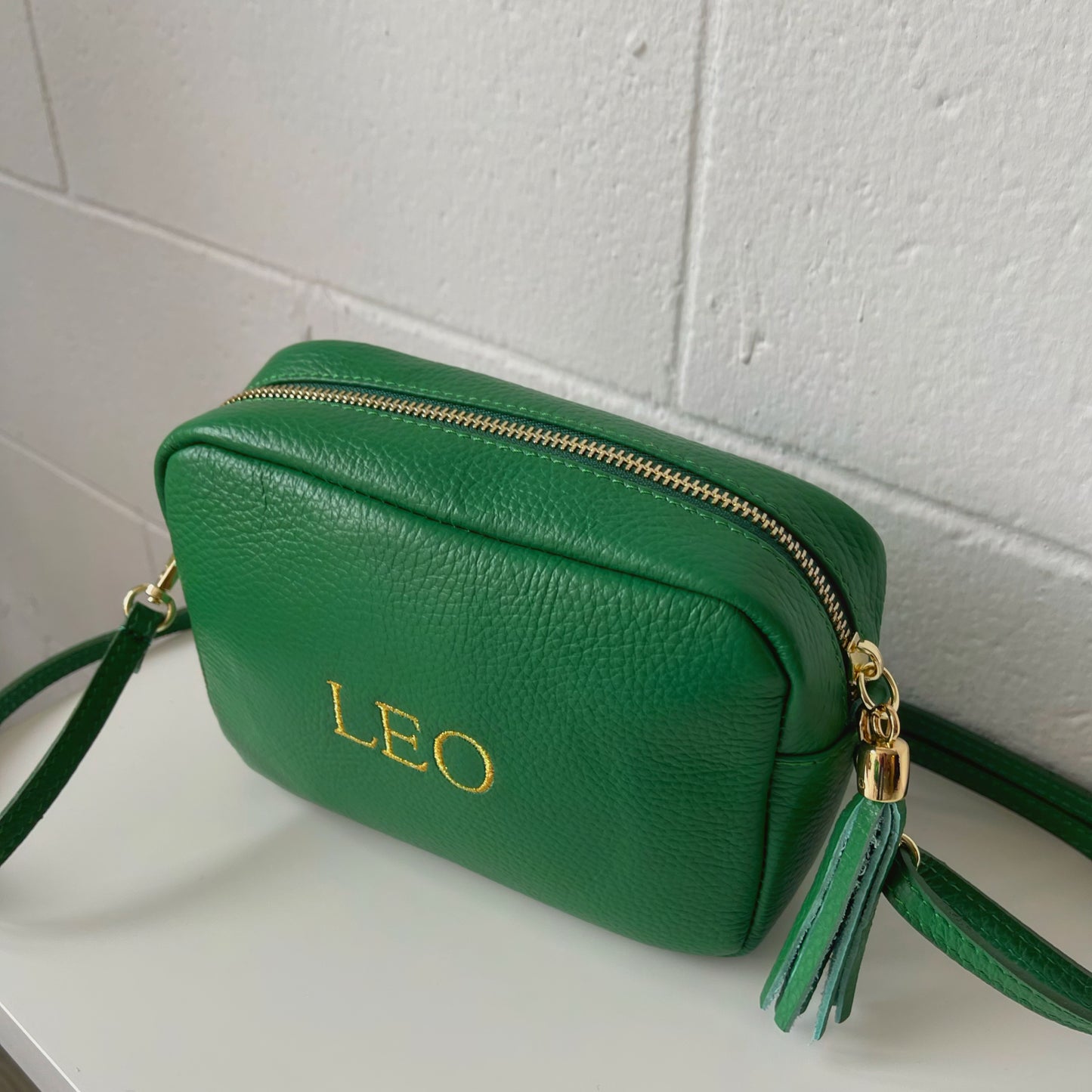 Bolso piel pompón personalizado