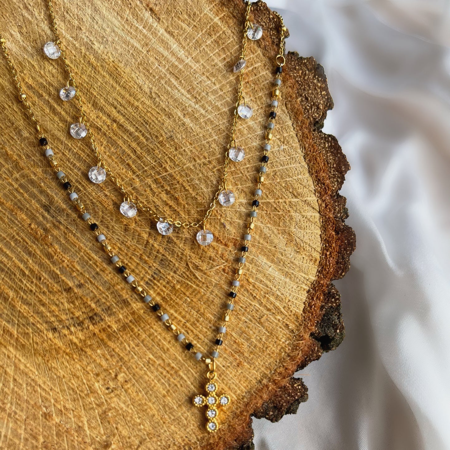 Collar cruz piedras multicolor