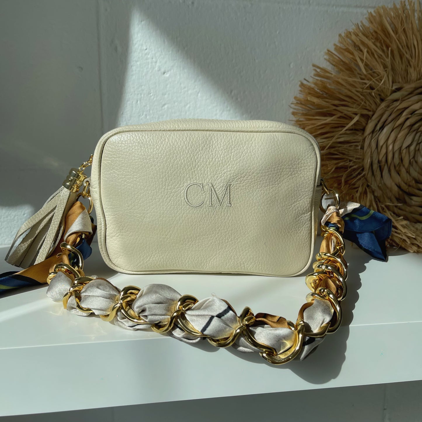 Bolso piel pompón personalizado