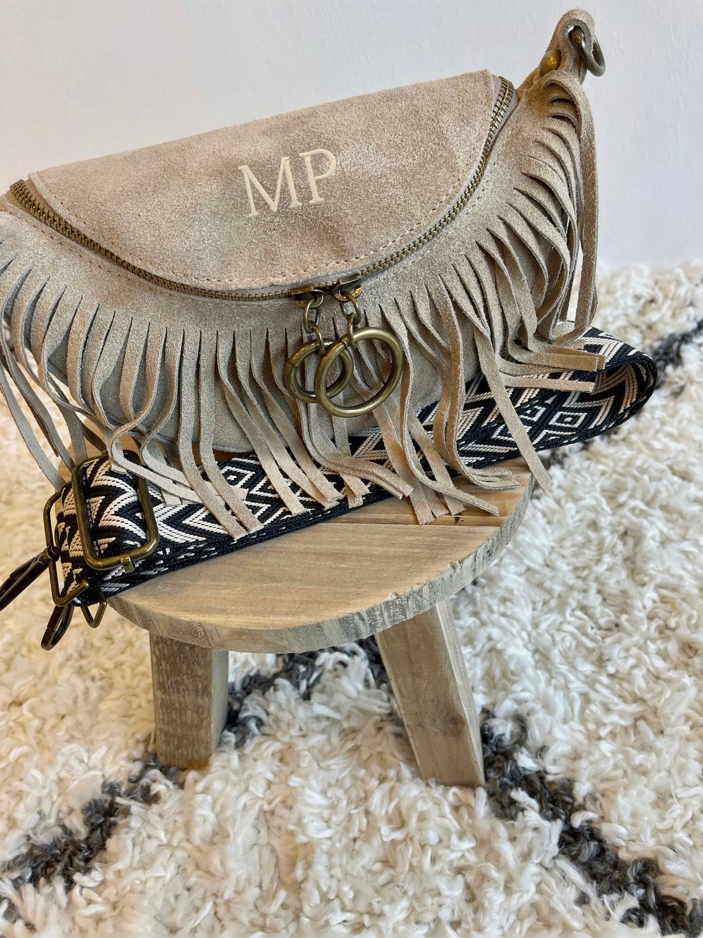 Bolso ovalado piel de ante personalizado - Color beige