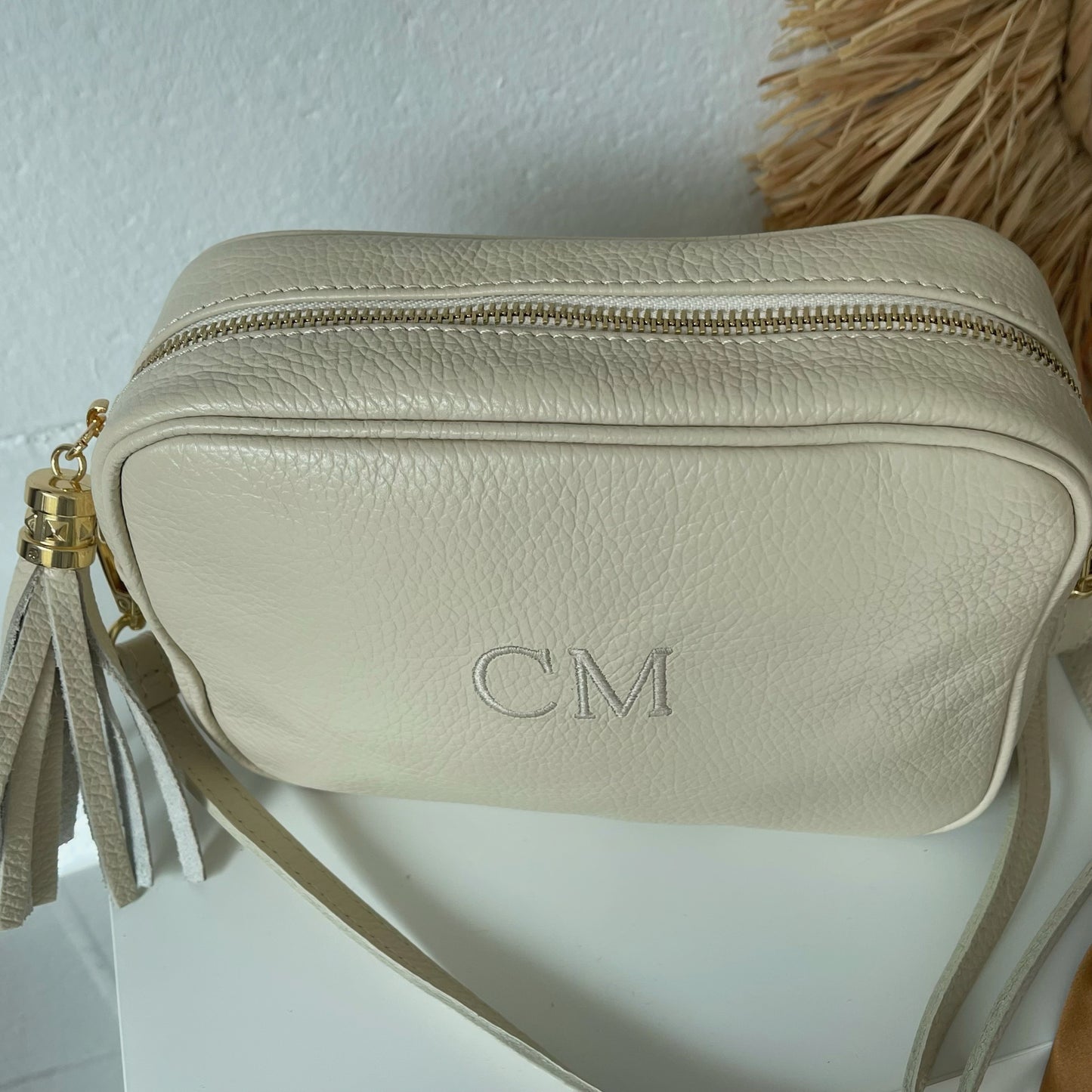 Bolso piel pompón personalizado