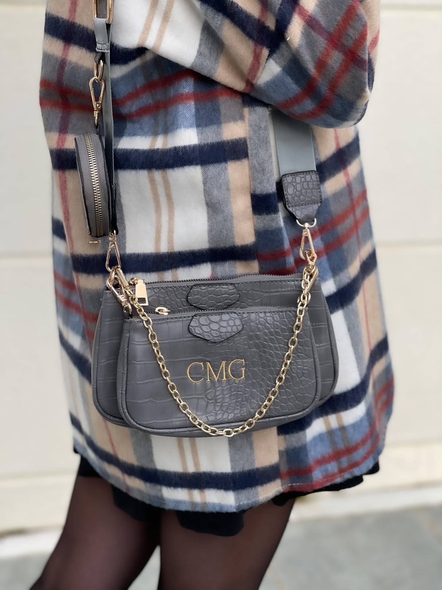 Bolso Multipochette personalizado con iniciales bordadas - Gris plomo