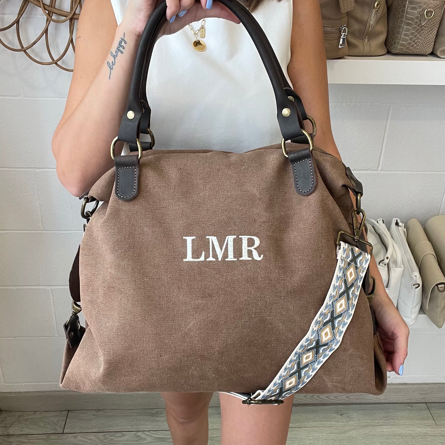 Bolso loneta efecto lavado con correa étnica - Color taupe oscuro